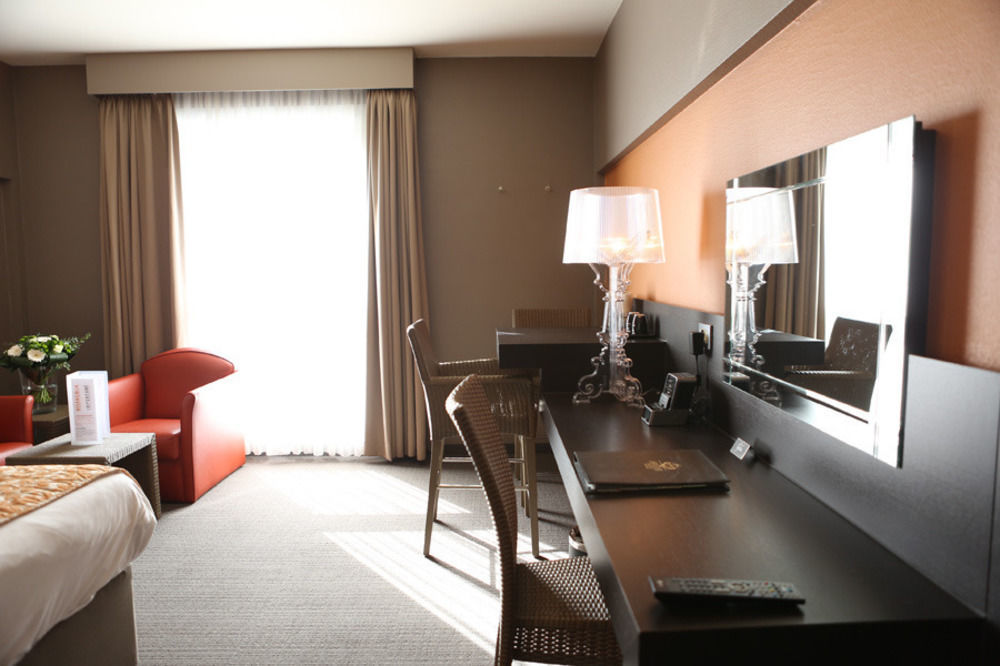 Ariane Hotel Ypres Exterior foto