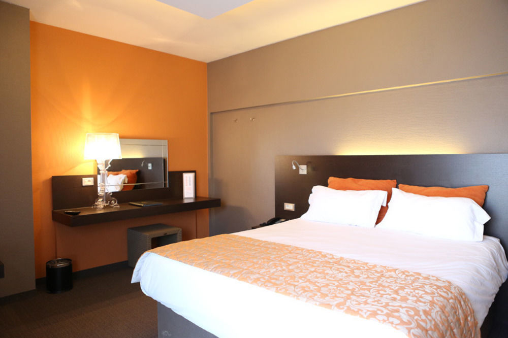 Ariane Hotel Ypres Exterior foto